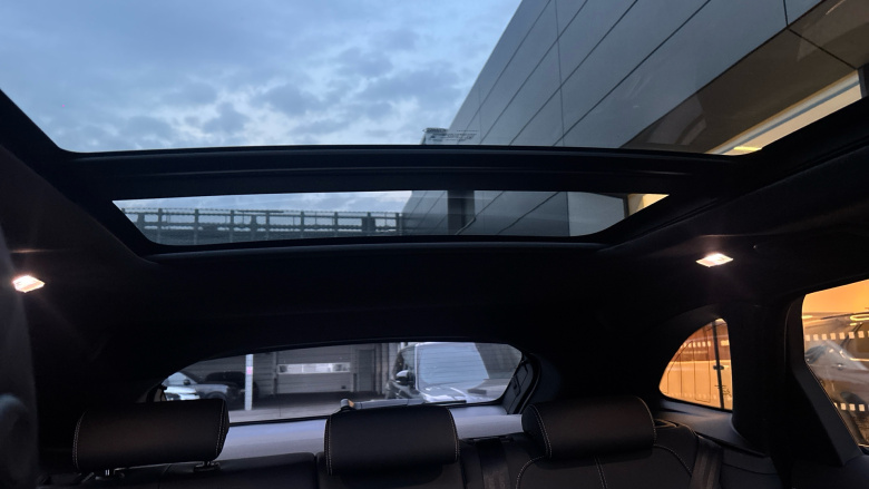 Jaguar F-Pace 3.0 D300 Sport 5dr Auto AWD Diesel Estate